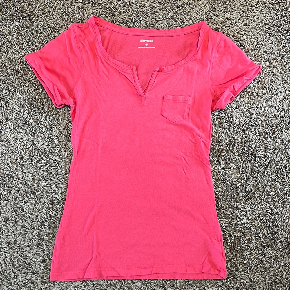 Express Women’s Pocket Tee, size XS